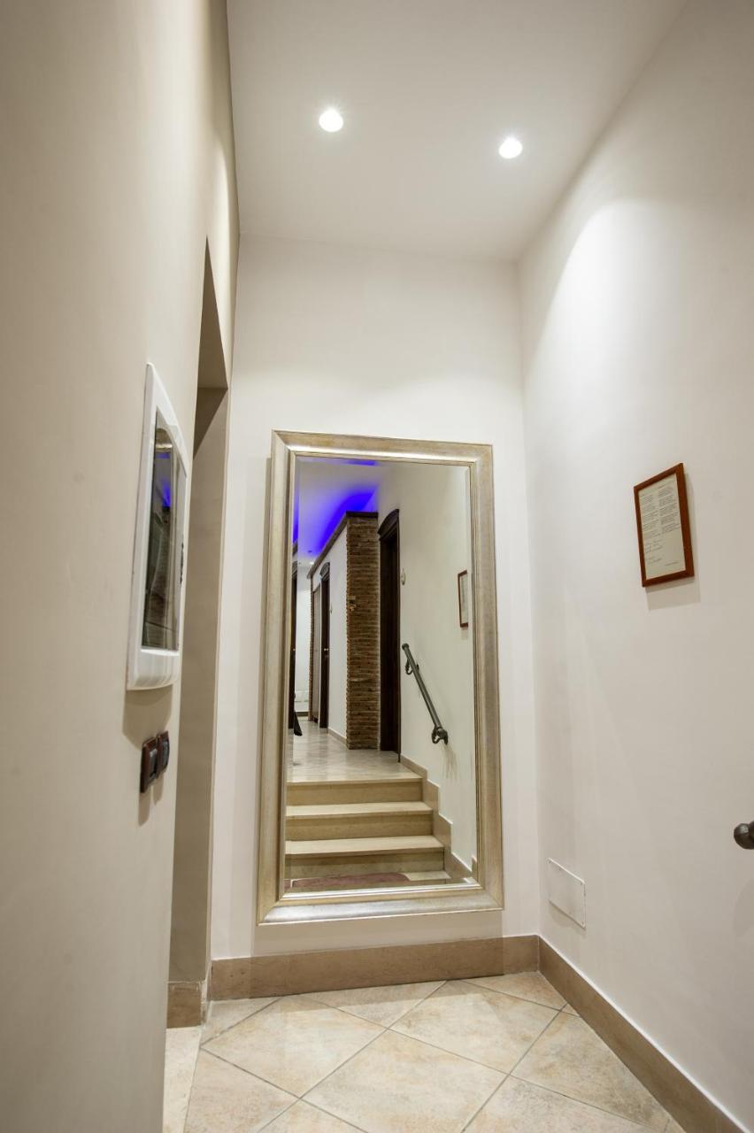Ohana Bed And Breakfast กาสเตลลัมมาเร ดิ สตาเบีย ภายนอก รูปภาพ